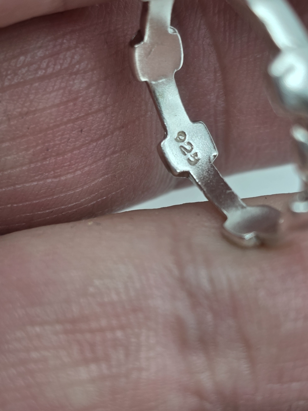 925 STERLING SILVER RING - Picture 4 of 6
